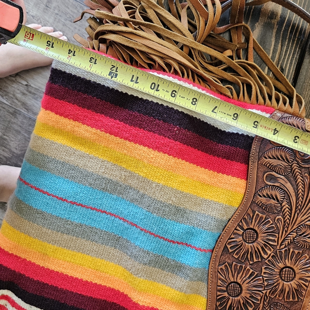 American Darling Cross Body Hand Tooled Saddle Blanket Purse - Picture 6 of 7